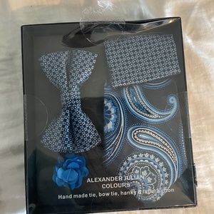 Tie set